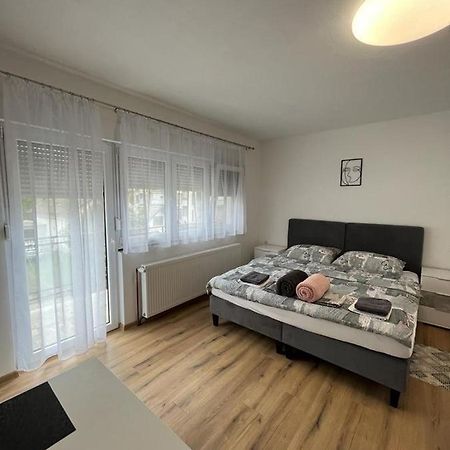 Opg - Zm Apartmani Martinovic Novska Eksteriør billede